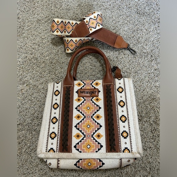 Wrangler Aztec Tote Bag Women's Boho Shoulder Purse Western Handbag Brown Canvas - Picture 2 of 13